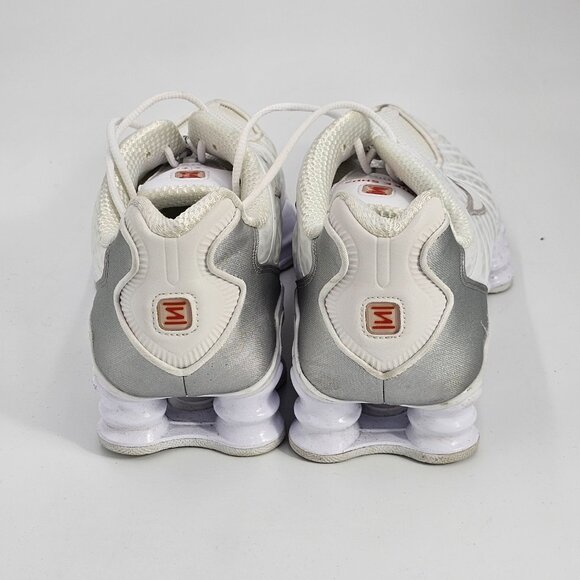 NIKE AV3595-100 SHOX TL WHITE/SILVER MENS SNEAKER SIZE US 9.5 - Picture 3 of 4